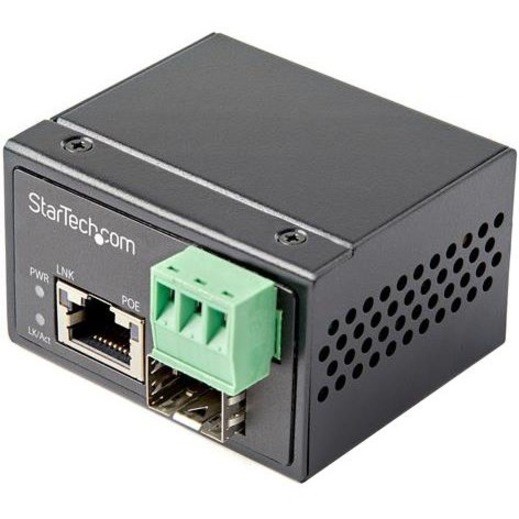 StarTech.com PoE+ Industrial Fiber to Ethernet Media Converter 30W - SFP to RJ45 - SM/MM Fiber to Gigabit Copper Mini Size IP-30