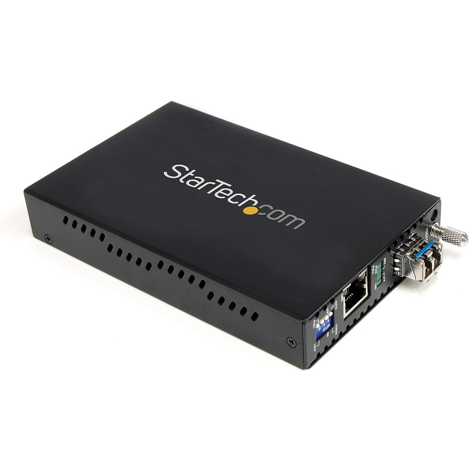 StarTech.com 1000 Mbps Gigabit Single Mode Fiber Media Converter LC 40 km