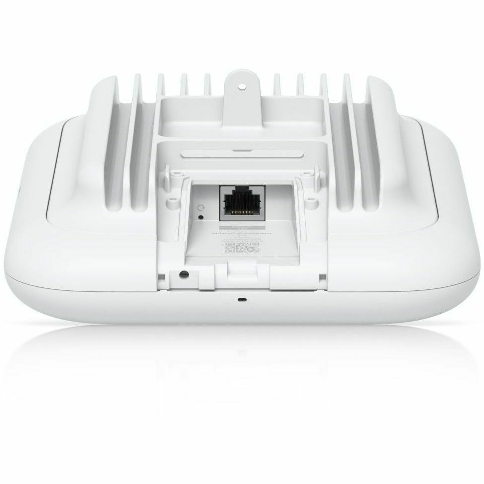 Ubiquiti U7 Pro Tri Band IEEE 802.11n/ac/ax/be/v/r/k 8.60 Gbit/s Wireless Range Extender - Outdoor