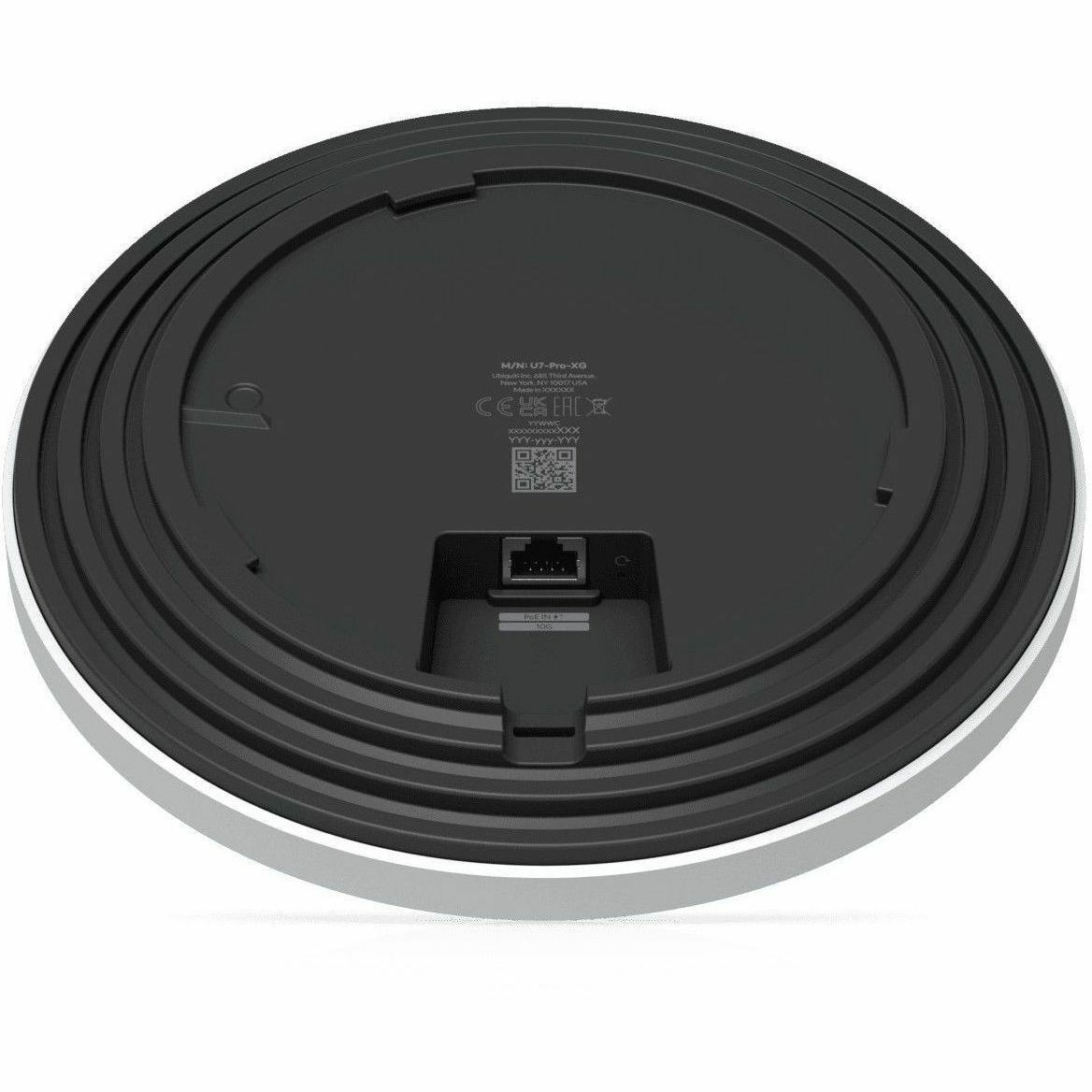 Ubiquiti U7 Pro XG, White,Ceiling-mounted 6-stream WiFi 7 AP Wiith 10/5/2.5/1 GbE Support,140 m² Coverage, 300+ Connect Devices, Powered By PoE+