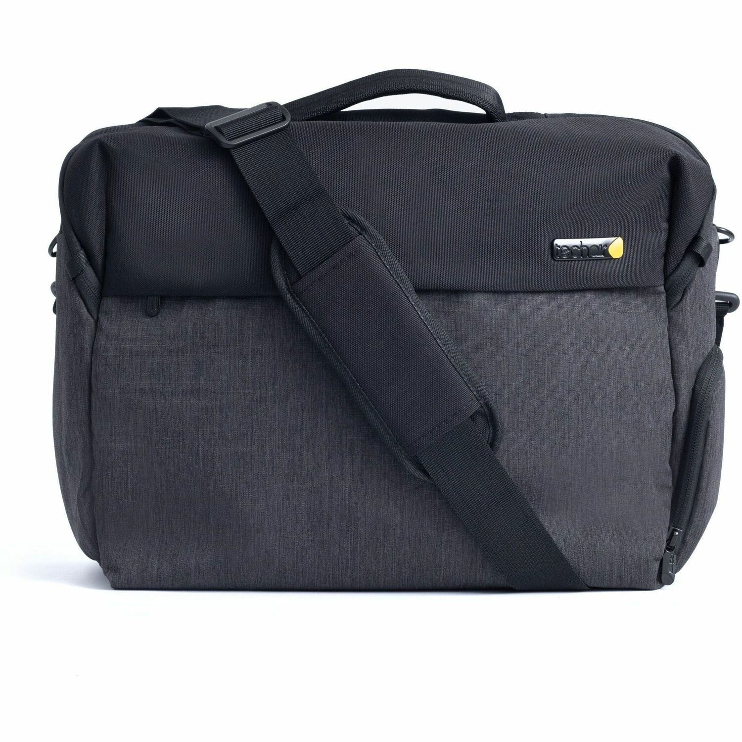 Techair - Notebook Carrying Case - 14" - 15.6" - Black