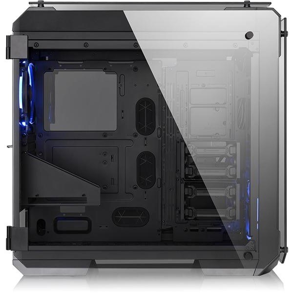 Thermaltake View 71 Tempered Glass Edition Full Tower Chassis