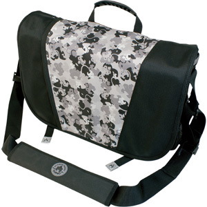 SUMO Carrying Case (Messenger) for 17.1" Notebook - Black, Silver