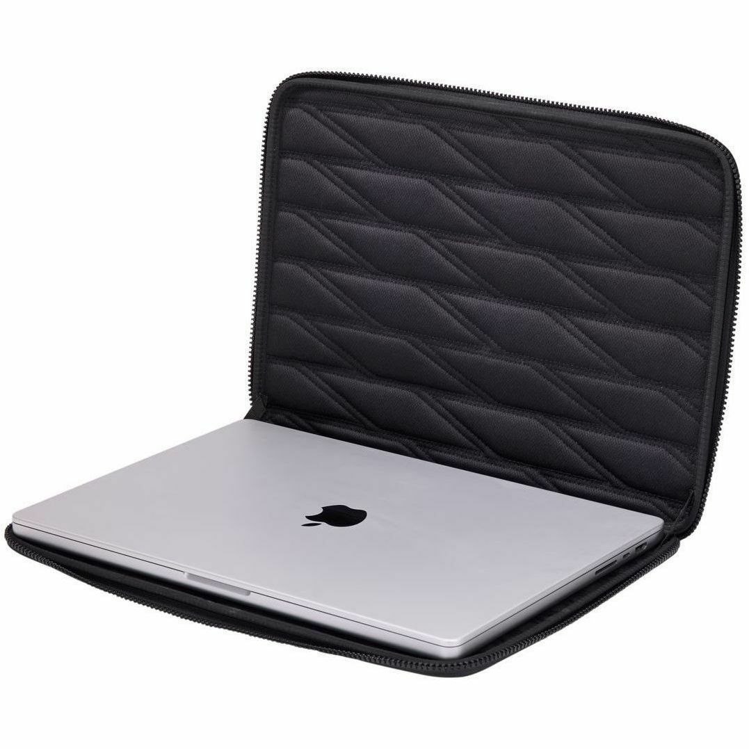 Thule Gauntlet TGSE2557 Rugged Carrying Case (Sleeve) for 38.1 cm (15") to 40.6 cm (16") Apple MacBook Air, MacBook Pro - Black