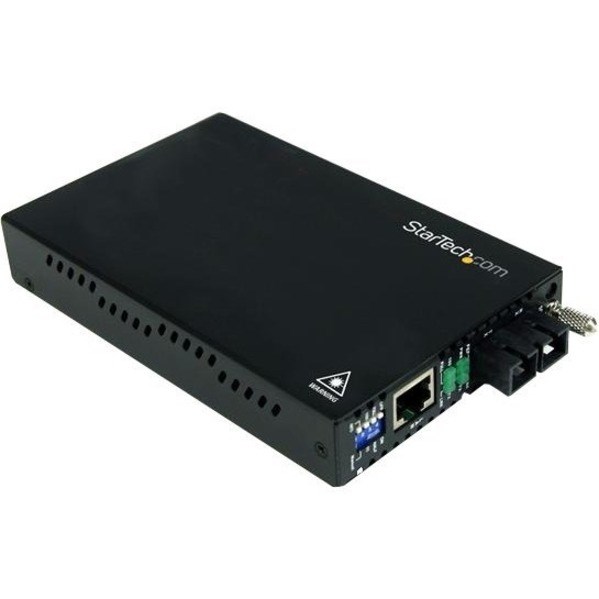 StarTech.com 10/100 Mbps Single Mode Fiber Media Converter SC 30 km