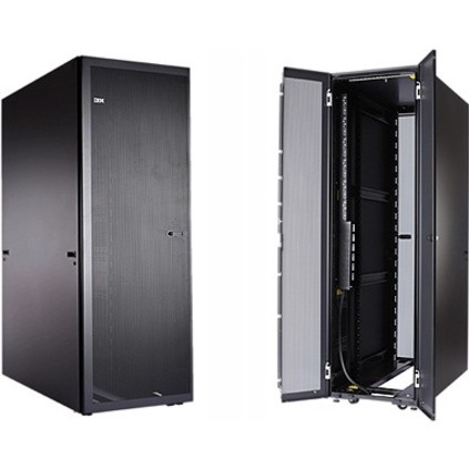 Lenovo 42U 1200mm Deep Dynamic Expansion Rack