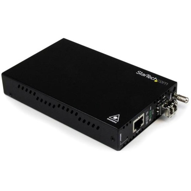 StarTech.com OAM Managed Gigabit Ethernet Fiber Media Converter - Multi Mode LC 550m - 802.3ah Compliant