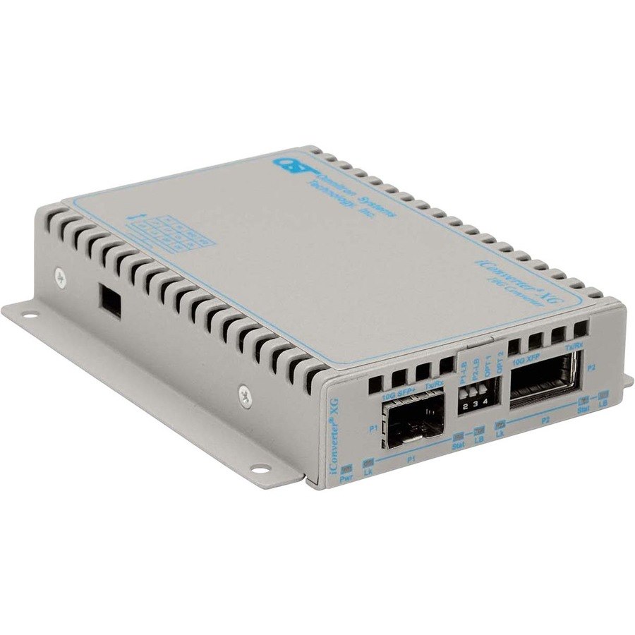 Omnitron Systems 10Gbps Protocol-Transparent Media Converter/Transponder