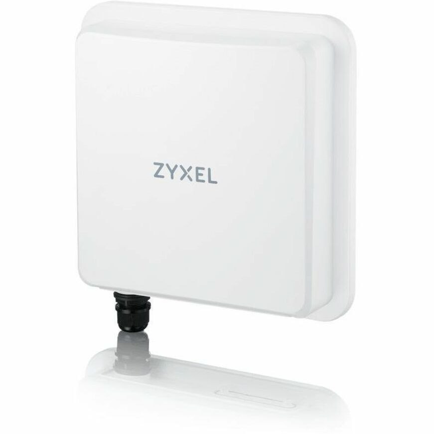 ZYXEL Nebula FWA710 Wi-Fi 4 IEEE 802.11b/g/n 1 SIM Cellular Modem/Wireless Router