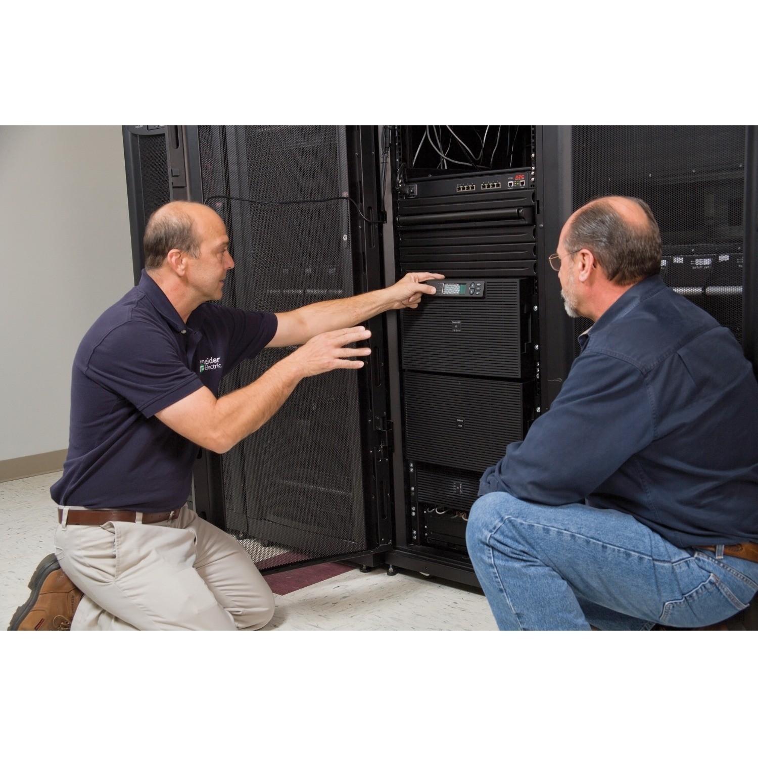 APC by Schneider Electric Service/Support - Service