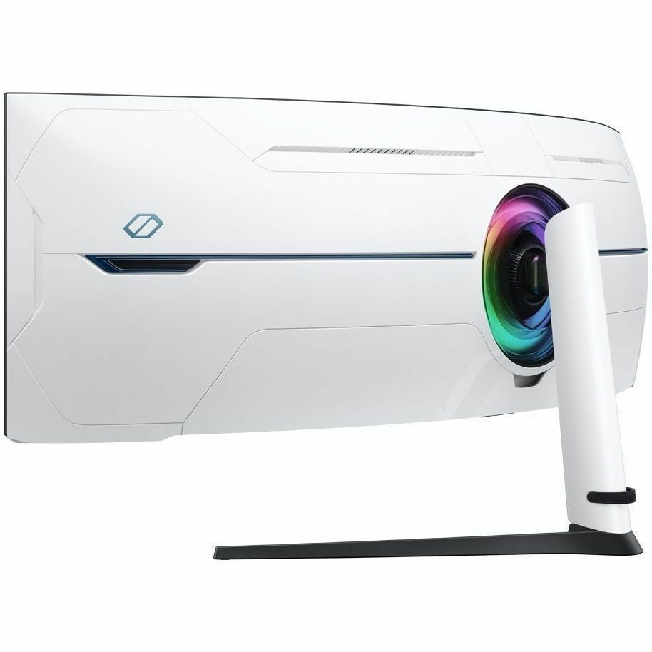 Samsung 57In, 32:9, Va Panel, 240HZ, 7680X2160