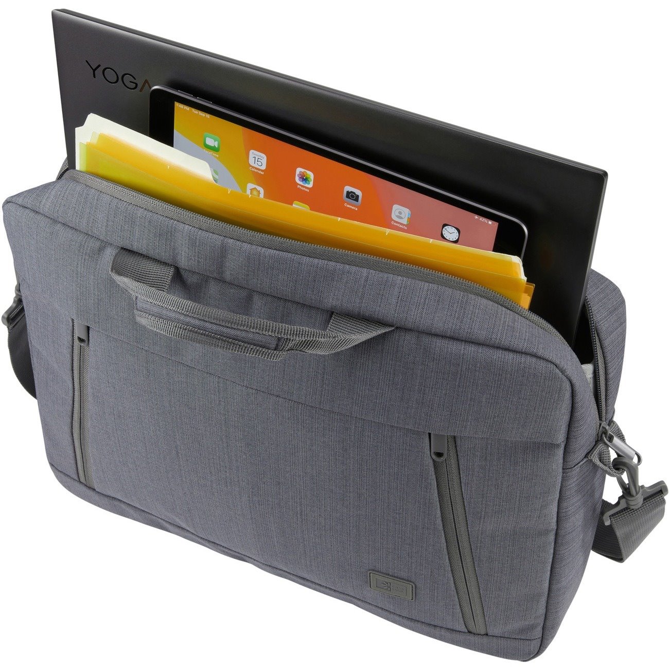 Case Logic Huxton HUXA-215 Carrying Case (Attach&eacute;) for 10.1" to 15.6" Apple iPad Notebook - Graphite