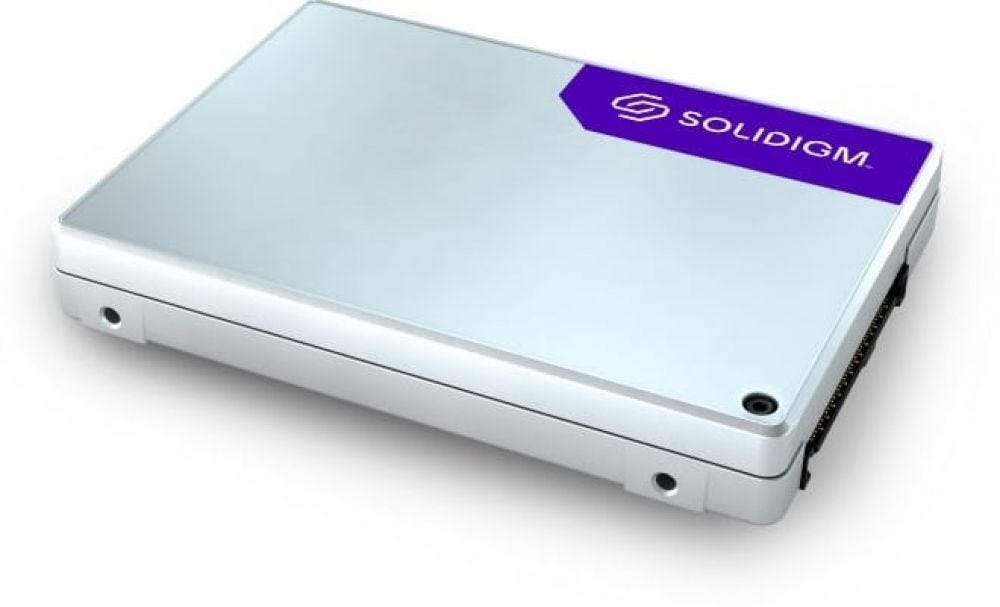 Solidigm D5 Series D5-P5336 - SSD