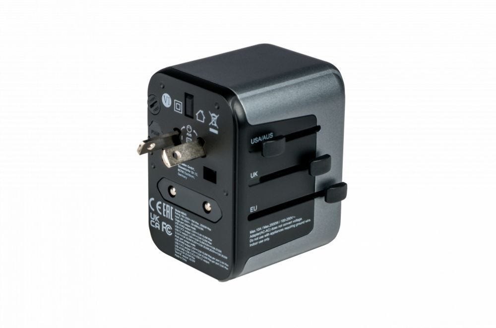 Verbatim Uta-03 - Universele Reisadapter