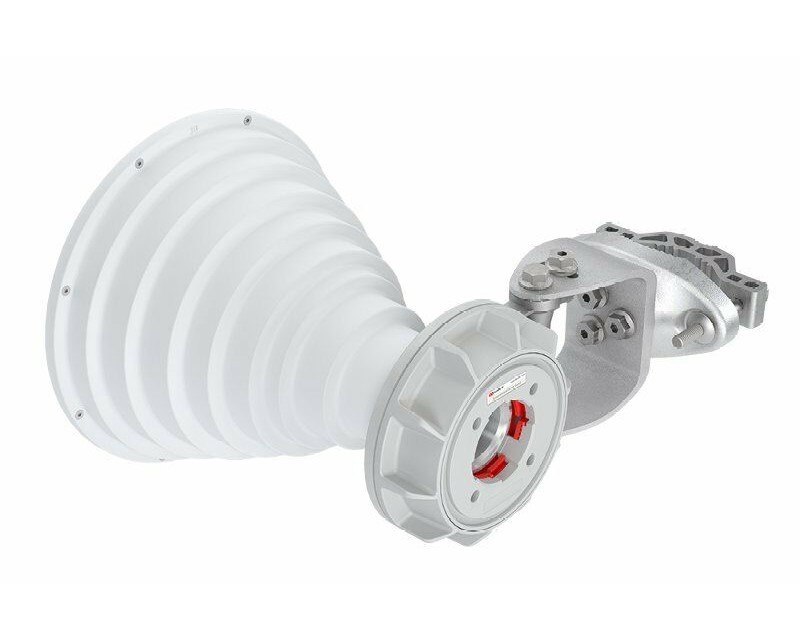 RF Elements Symmetrical Horn - 5GHz, 30Â° Symmetrical Beam Width, 18.4 dBi, Twistport