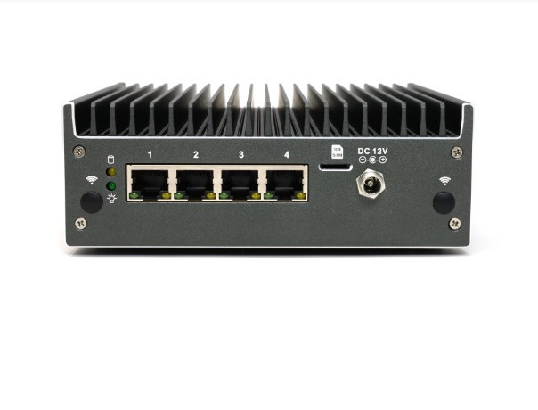 Cinch C8 Arista - 2 Year Warranty - 25-75 Users