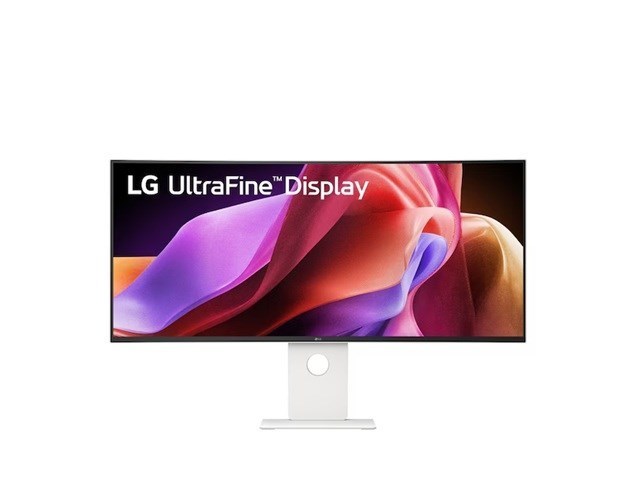 LG UltraFine™ 40' 5K2K Nano Ips Black Monitor With 5120X2160 Resolution, HDR True Black 600, Thunderbolt™ 5, Dci-P3 99%, And 120Hz Refresh Rate