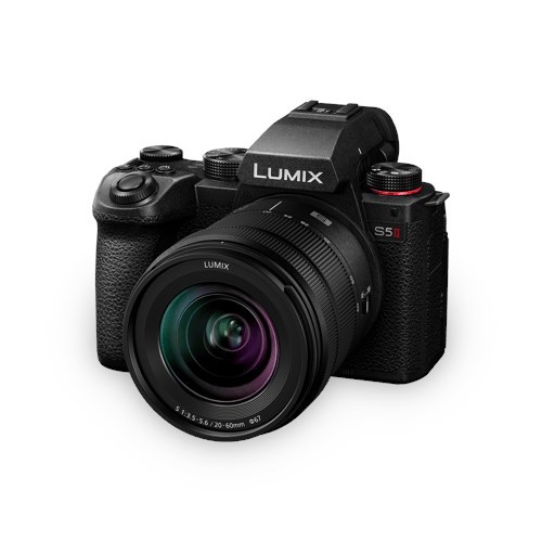 Panasonic Lumix S5M2 + Lumix S 20-60MM F3.5-5.6