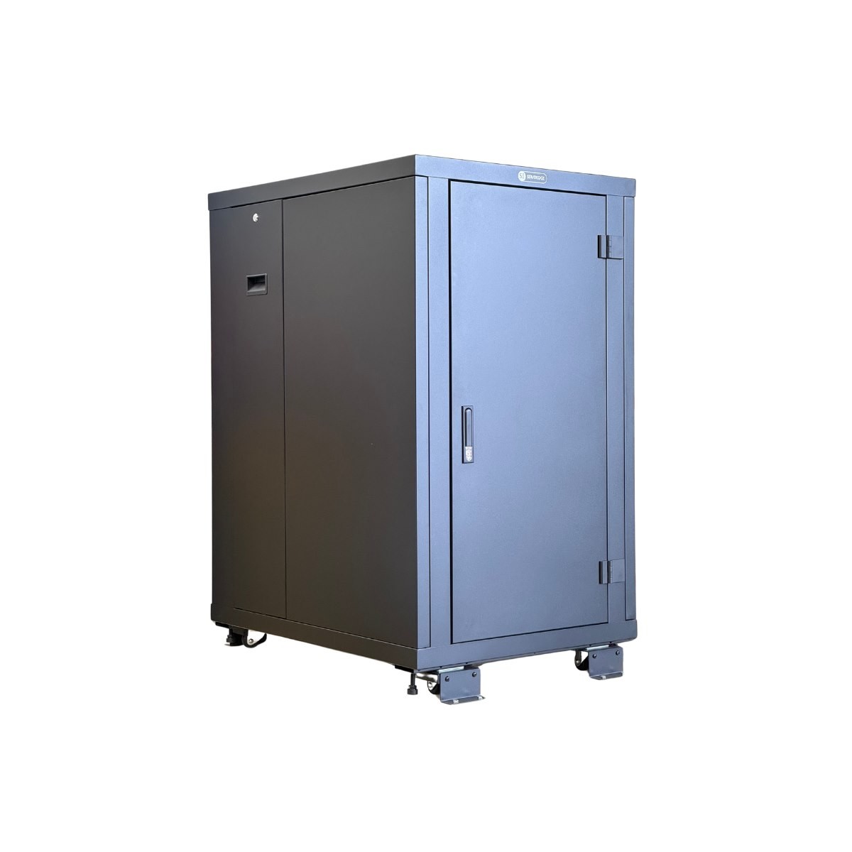 Serveredge 24RU 750W x 1050D *Acoustic* Fully Assembled Premium Free Standing CabinetIncludes:* Front Metal Door .* 1CM sound emitting Isolation material covers all doors and panels with double skins and the inner skins of the inner sides.* fans: 24U: 6pcs fans* 4pcs 3'' castor without break* Assembled package with pallet"