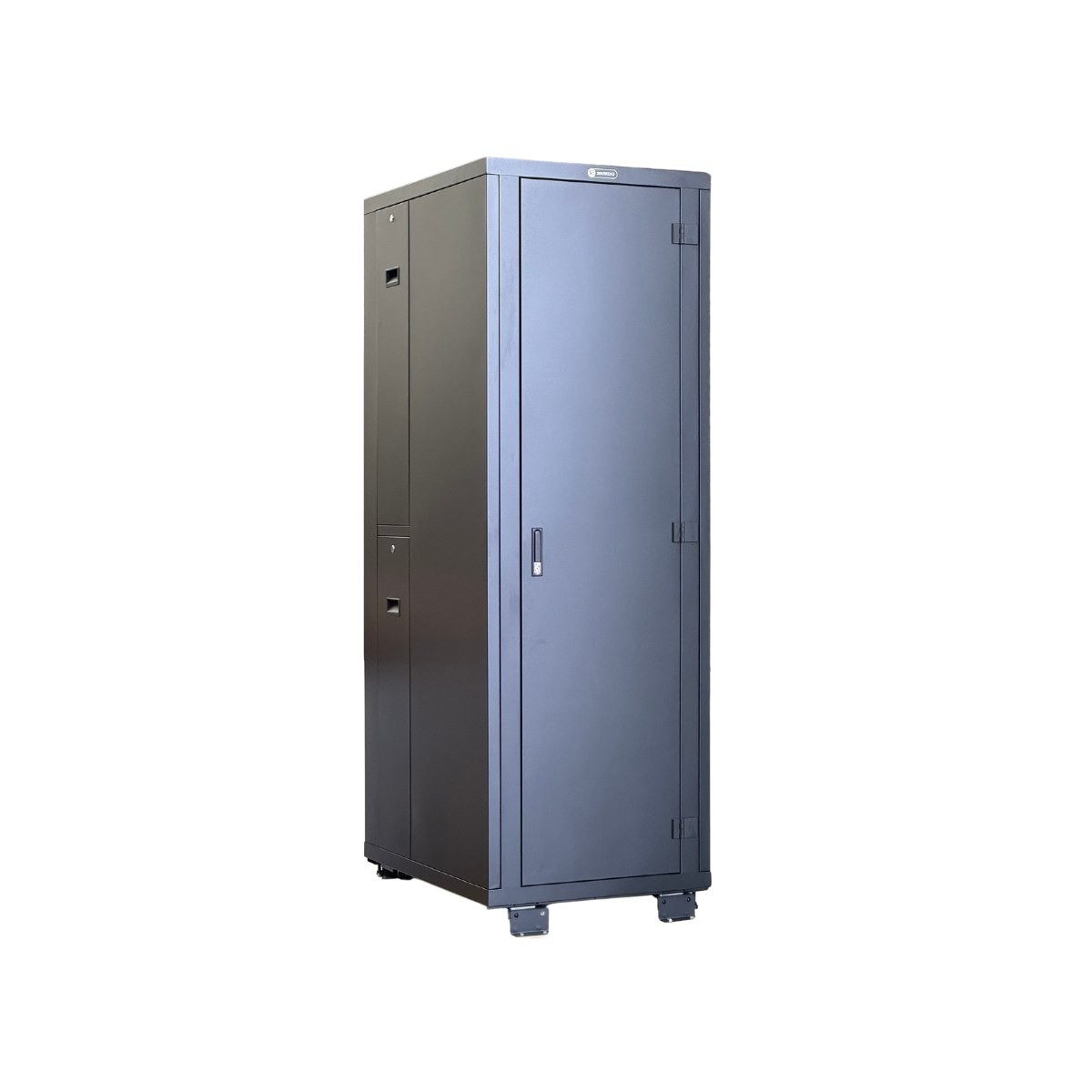 Serveredge 45RU 750W x 1050D *Acoustic* Fully Assembled Premium Free Standing CabinetIncludes:* Front Metal Door .* 1CM sound emitting Isolation material covers all doors and panels with double skins and the inner skins of the inner sides.* Fans: 45U:6pcs fans* 4pcs 3'' castor without break* Assembled package with pallet"