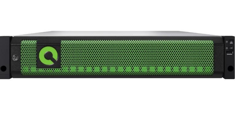 Qsan Xe5 NVMe-oF Jbof XE5026D-10Gx4 Dual Controller, Intel 4-Core Xeon, DDR4 16GB, 10GbE SFP+ X 8, 2U26, Gbic X 4, Front Bezel, Rail Kit
