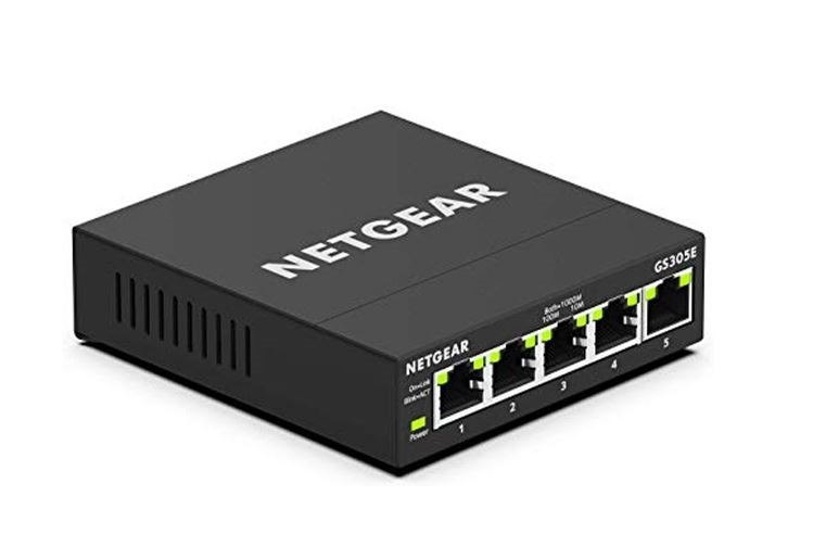 Netgear (Gs305ep) 5-Port Web Managed Switch, GbE Poe+(4) 63W, Desk/Wall, 5YR
