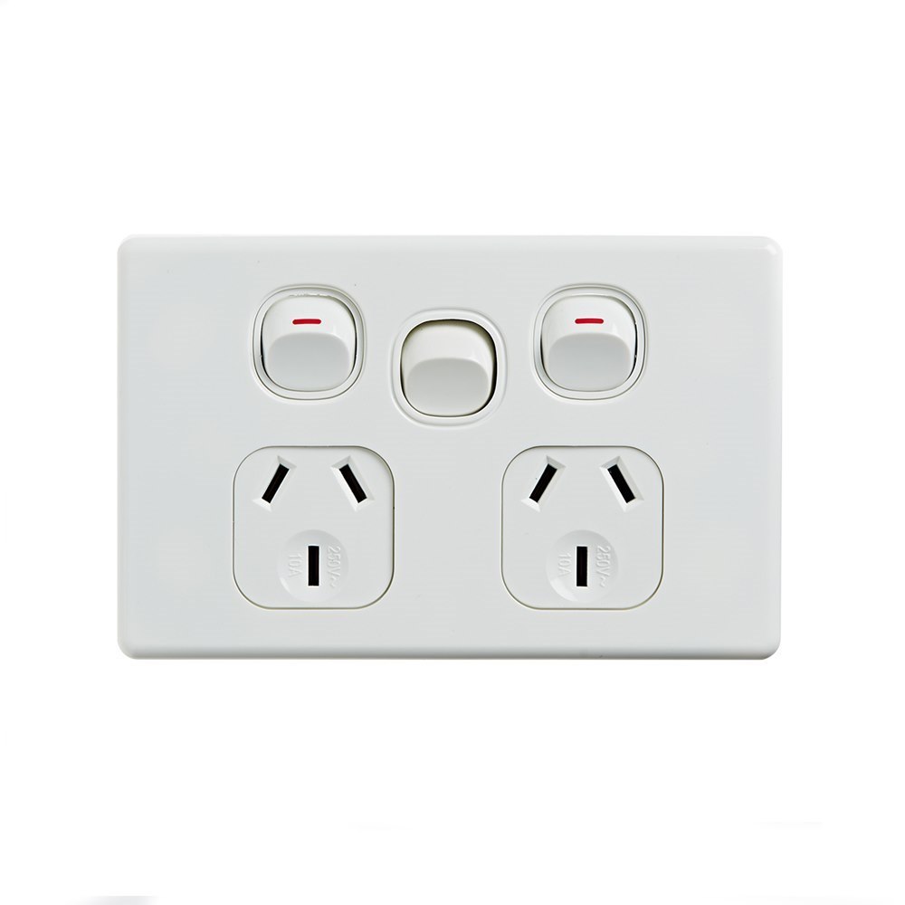 4Cabling 4C | Elegant Double Power Point 250V 10A With Extra Switch - Horizontal