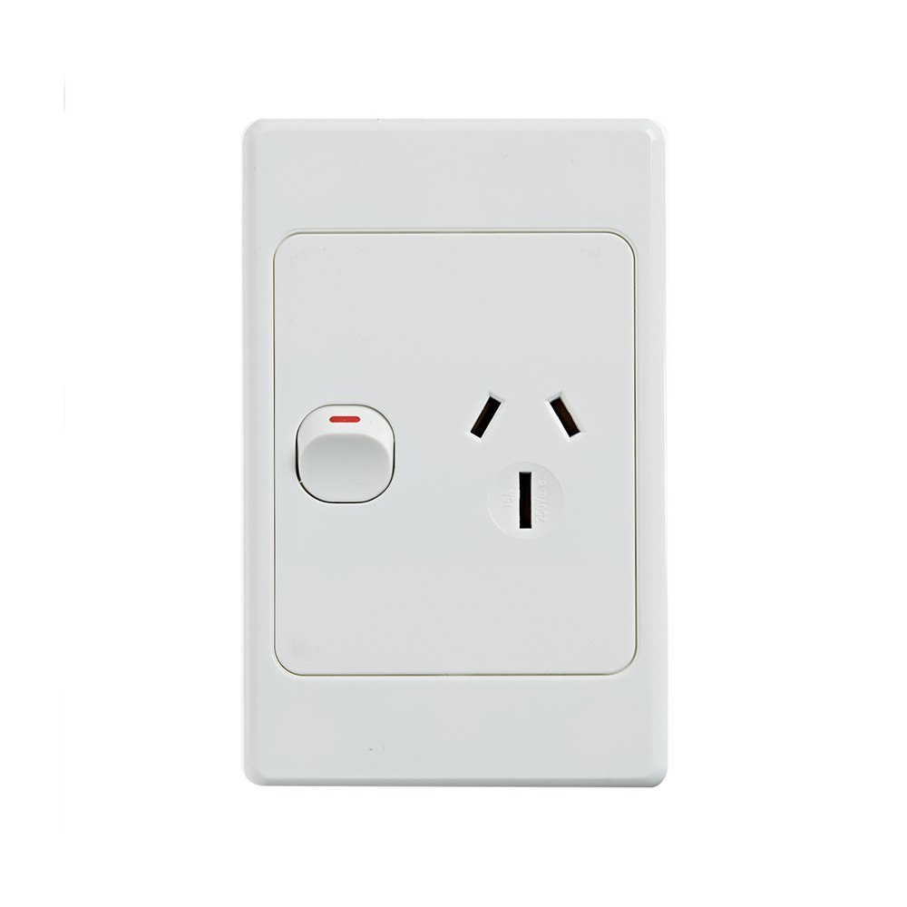 4Cabling 4C | Ultima Single Power Point 250V 15A | Vertical