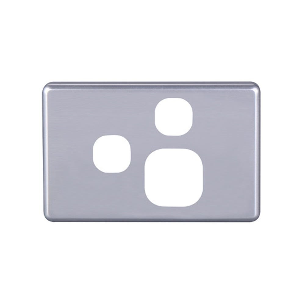 4Cabling 4C | Classic Single Power Point With Extra Switch Polycarbonate Cover Plate - Silver Colour ***