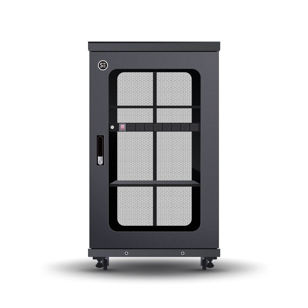 Serveredge 22Ru Fully Assembled Free Standing Server Cabinet - 600W X 800D X 1166H Includes:Lockable Front Glass DoorLockable Dual Rear Mesh Doors1 X 8 Way Pdu1 X 4 Way Roof Mount Fan Unit 2 X Fixed S