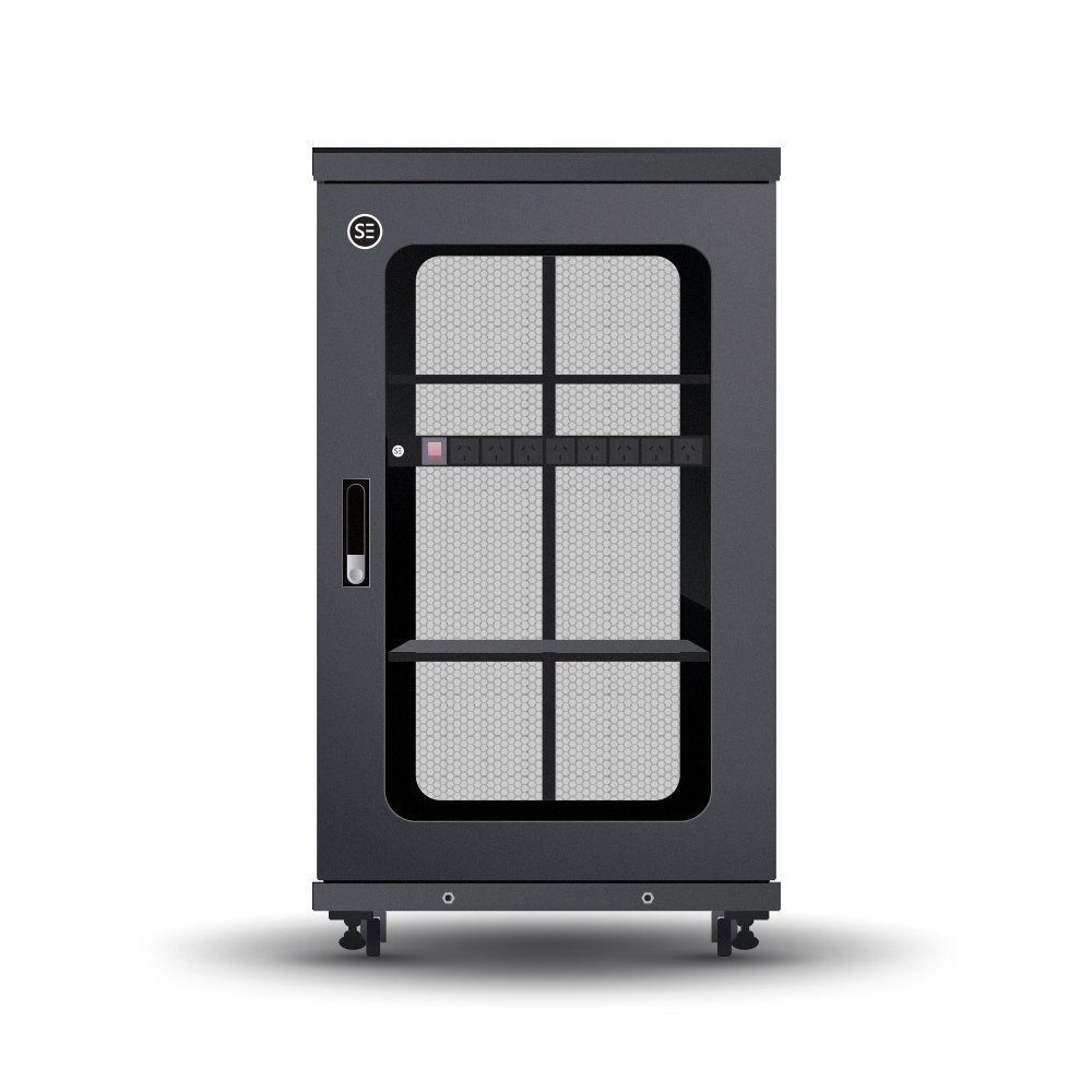 Serveredge 24Ru Fully Assembled Free Standing Server Cabinet - 600W X 600D X 1211HIncludes:Lockable Front Glass DoorLockable Dual Rear Mesh Doors1 X 8 Way Pdu1 X 2 Way Roof Mount Fan Unit2 X Fixed She
