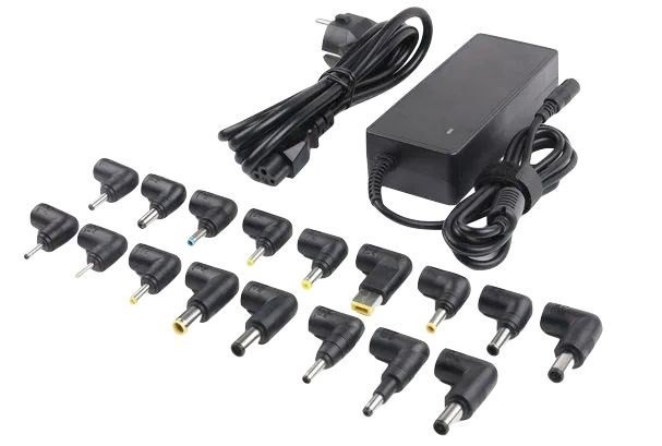 CoreParts 90W Universal Power Adapter