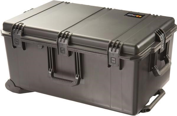 Pelican Im2975 Storm Large Travel Case In Black With Internal Dimensions Of 73.7 X 45.7 X 35.1 CM.