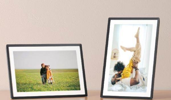 Lexar 11" Pexar Digital Picture Frame - 2K Touchscreen, 32GB Storage, 2GB Memory, Works On Wi-Fi, Built In Speaker. 2 Year Warranty