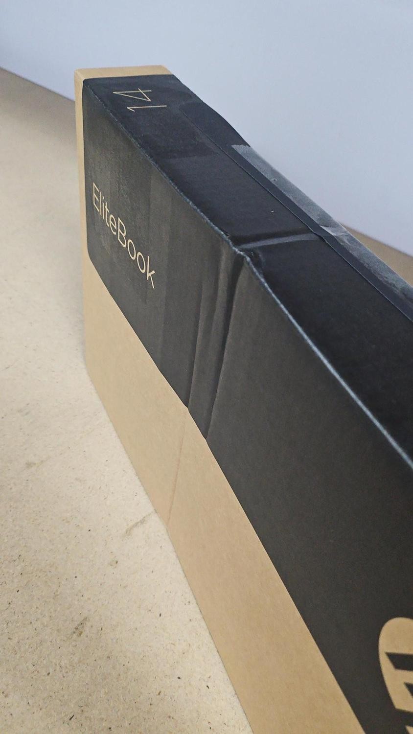 HP Damaged Box HP EliteBook 8 G1i 14" Wuxga Ir