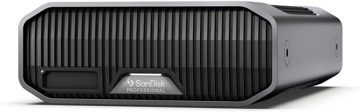 Western Digital Sdphg1h-026T-Sbaad, 26TB, Thunderbolt 3, Usb 3.2 Gen 2X1, Up To 260MB/s Read/Write, 5YR Warranty