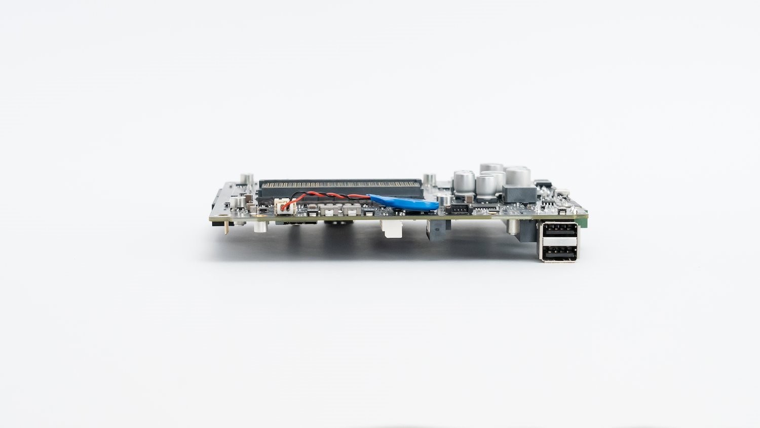AVerMedia D331 Carrier Board For Nvidia Jetson Agx Thor