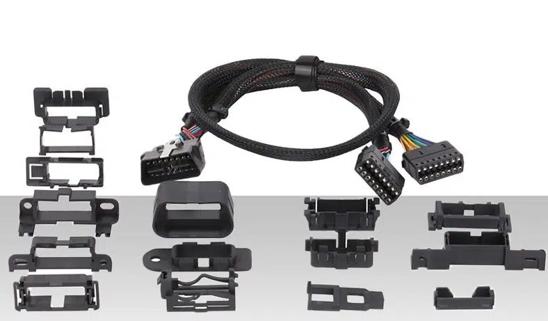 Ridgetech Tracking OBD2 Splitter Cable with Universal Fittings