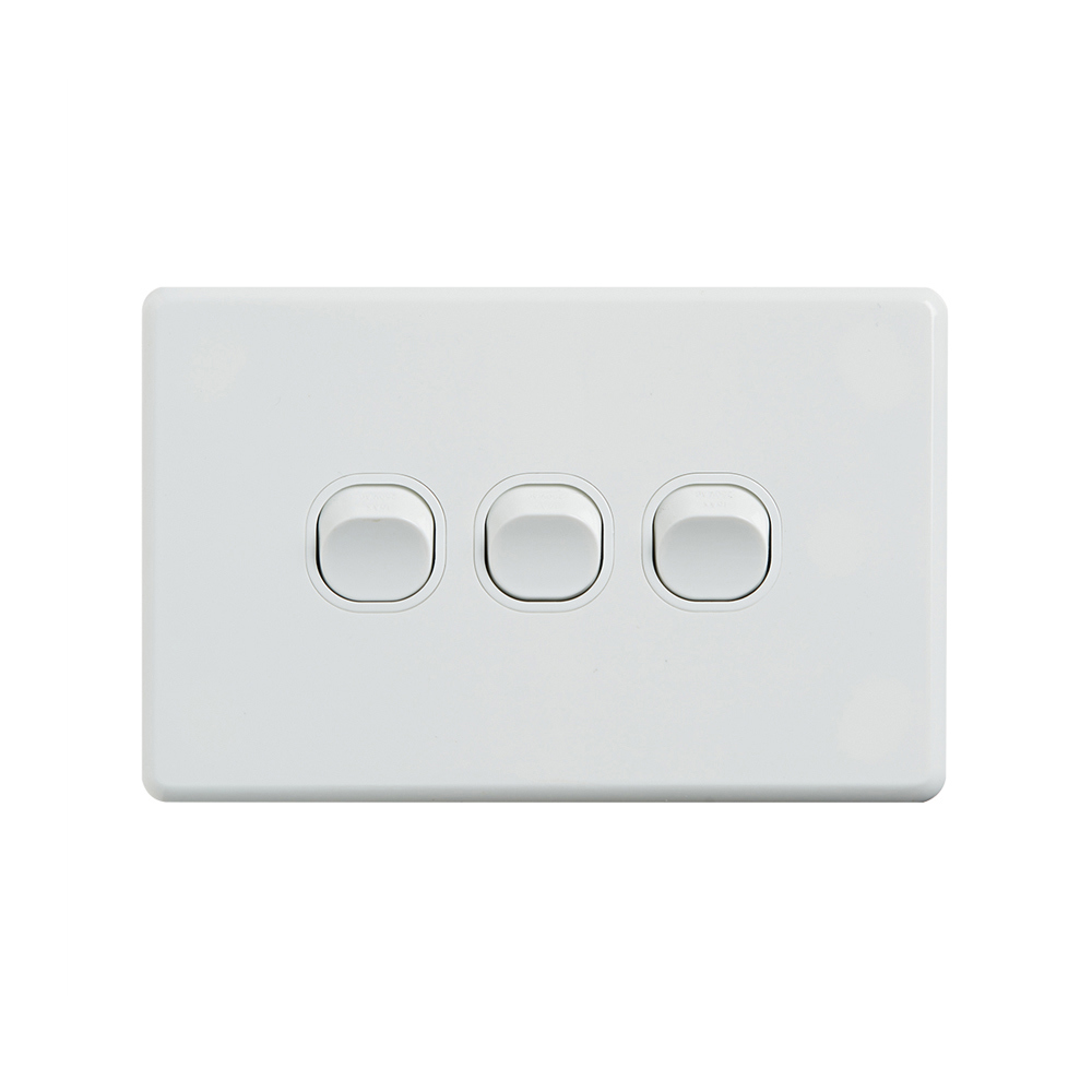 4Cabling 4C | Classic 3 Gang Switch 250V 16Ax - Horizontal