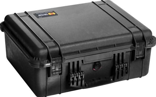 Pelican 1550 Case With Foam Black