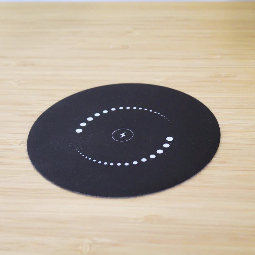 Ergonomyx Wireless Phone Charger - In-Desk