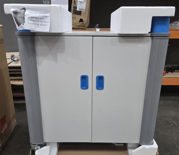 LapCabby UniCabby 32 Horizontal | 32-Device Mobile Ac Charging Trolley For Laptops, Tablets And Chromebooks Up To 14" - Horizontal - Door Replaced