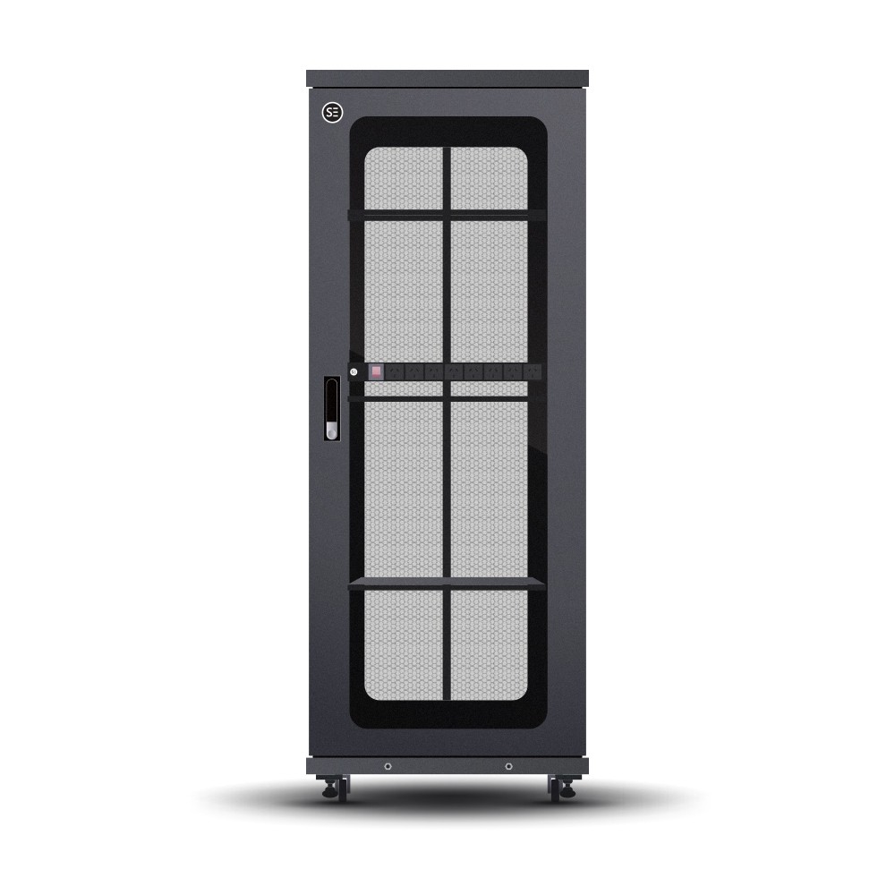 Serveredge 37Ru Fully Assembled Free Standing Server Cabinet - 600W X 1000D X 1832HIncludes:Lockable Front Glass DoorLockable Dual Rear Mesh Doors1 X 8 Way Pdu1 X 4 Way Roof Mount Fan Unit3 X Fixed SH