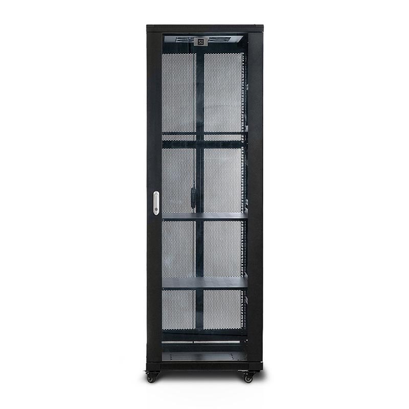 Serveredge 37Ru Fully Assembled Free Standing Server Cabinet - 600W X 600D X 1840H Includes:Lockable Front Glass DoorLockable Dual Rear Mesh DoorsLockable Side Panels1 X 8 Way Pdu1 X 4 Way Roof Mount