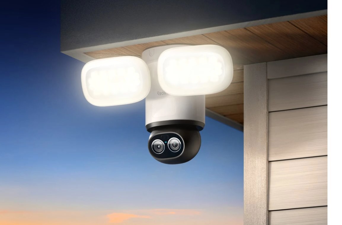 Reolink TrackFlex Floodlight WiFi