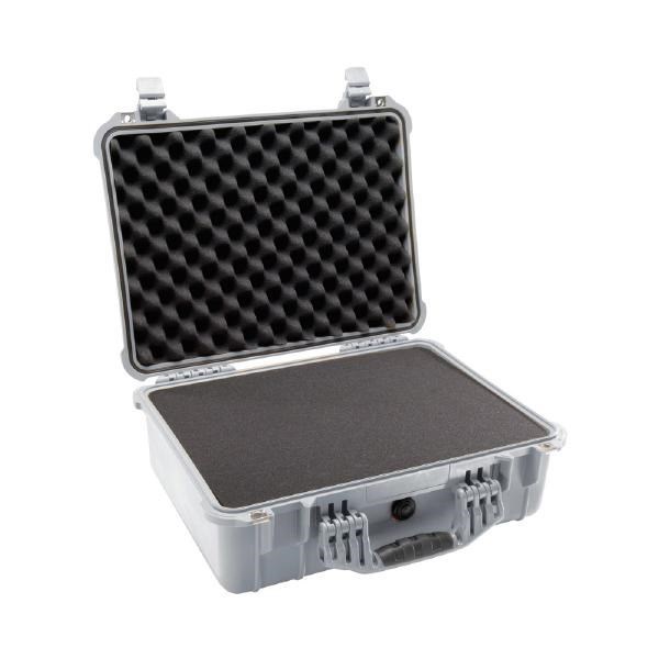 Pelican 1520 Protector Case With Foam (Silver 1520-000-180)