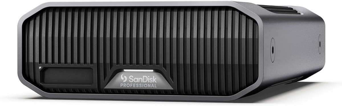 Western Digital Sdphg1h-026T-Sbaad, 26TB, Thunderbolt 3, Usb 3.2 Gen 2X1, Up To 260MB/s Read/Write, 5YR Warranty