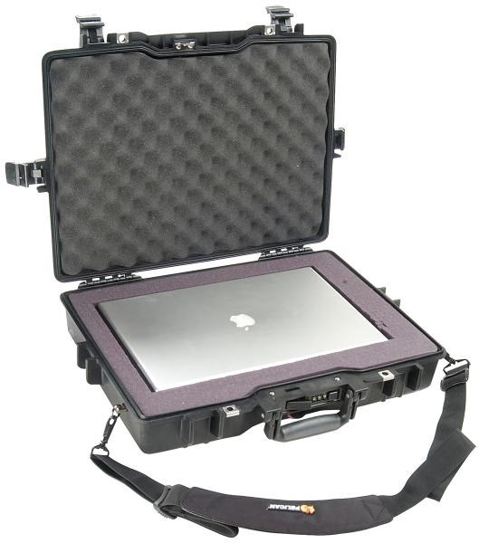 Pelican 1495 Laptop Case P&amp;P Black